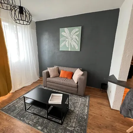 Mon Palmier Grand Parking Un-séjour-à-part