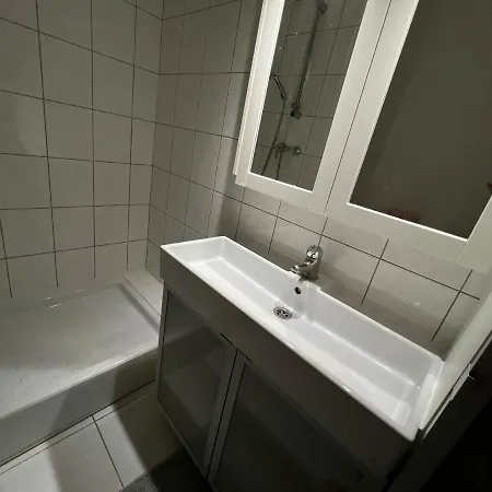 Mon Palmier Grand Parking Un-séjour-à-part Metz