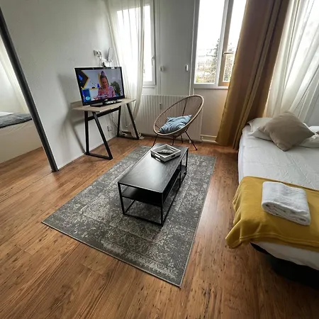 Mon Palmier Grand Parking Un-sejour-a-part