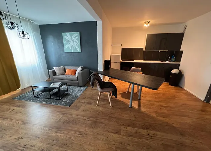 Mon Palmier Grand Parking Un-sejour-a-part Apartment *