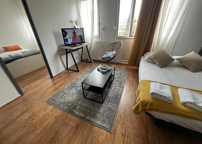 Mon Palmier Grand Parking Un-sejour-a-part