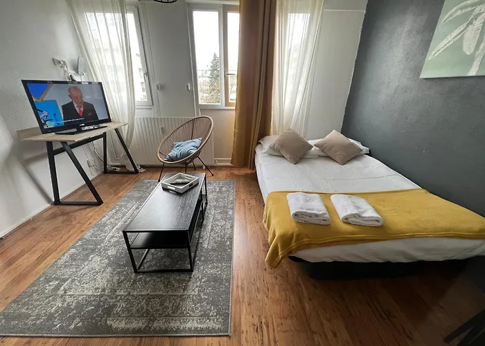 Mon Palmier Grand Parking Un-sejour-a-part